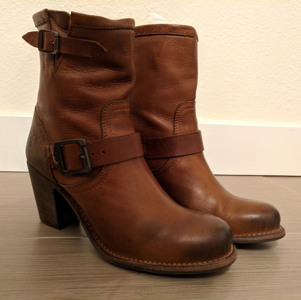 Frye Karla Engineer Short boots